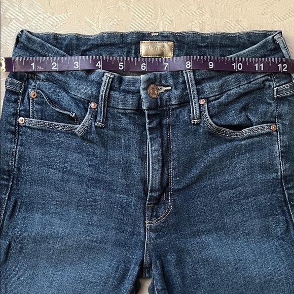 Mother Stretchy Skinny Jeans (Size: 26) - Picture 5 of 11